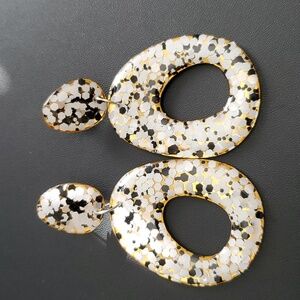 Hand-made Hand Crafted Glitter Gold Vibes Resin Earrings New